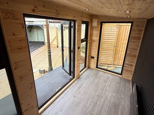 composite-clad-garden-rooms-4-kireth-ai