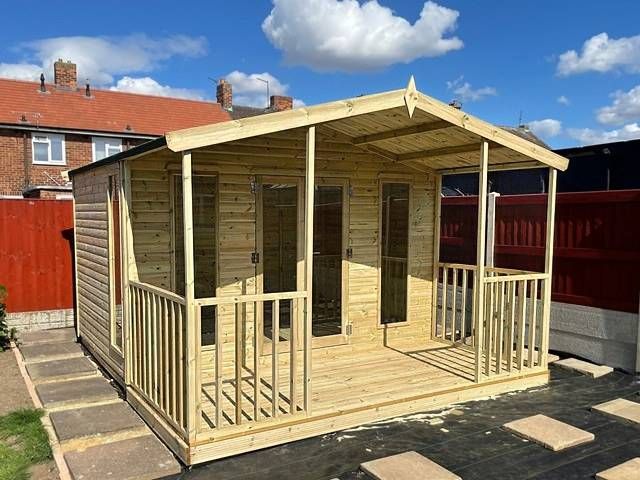Summerhouse Installers in Headingley